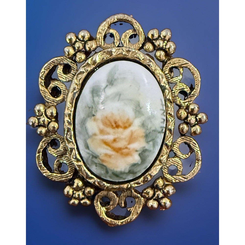 Vtg Hand Painted Porcelain Rose Brooch Pin Signed Hunt Gold Tone Frame ~1.25"